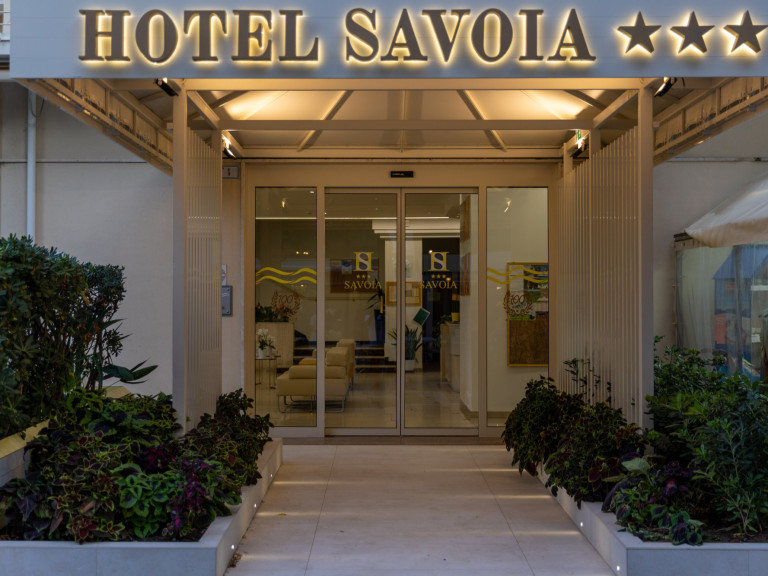 media.savoia_sett-300